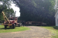 2019-07-09-Movers-back-beams-into-position-Joyce-Alden-IMG_2216