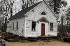 Schoolhouse-on-it-new-foundation-2019-11-20-IMG_3330-JA