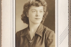 Elizabeth-Milliken-SHS-Class-43-2019.27.01d