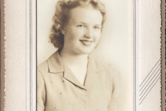 Ellen-Jean-Seavey-SHS-Class-43-2019.27.01m