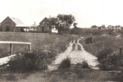 Carter-farm-from-Scottows-Hill-Rd-bridge-1918-S