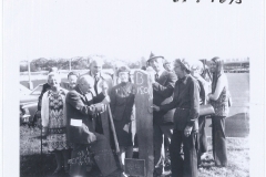Locales-Markers-Placing-of-Old-Miliage-Marker-near-where-Dennis-Plummer-used-to-live-K-Mart-now-23-Oct-1973-89.9.1875