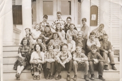 Bertha-Storey-2nd-row-3rd-from-left-sic-Unknown-Class-2019.35.01ag