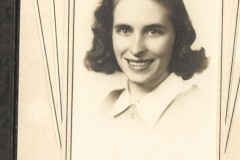 Hazel-Ellen-Varney-SHS-Class-42-2023.02.04g